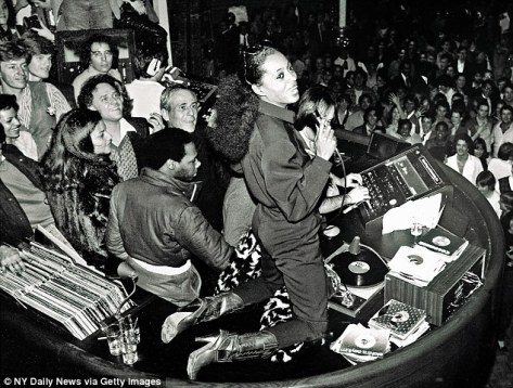 f3c68fed3be285537fcfa29b91a5ff77